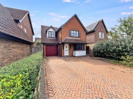 Owl Way, Hartford, Huntingdon