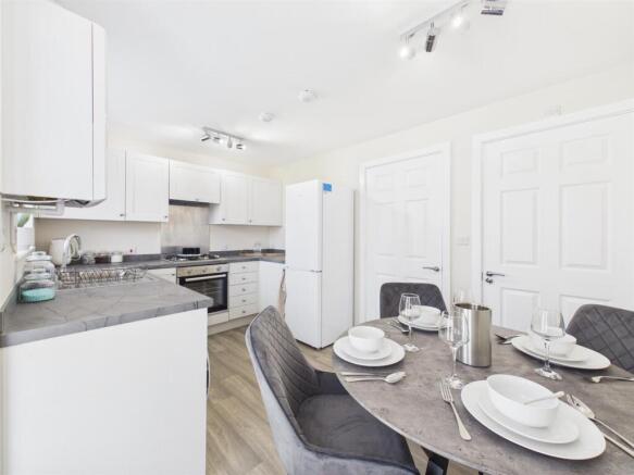 3 bed Detached for sale Image 4