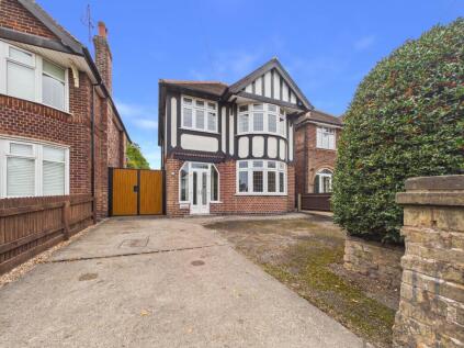 Wollaton Road, Nottingham, NG8