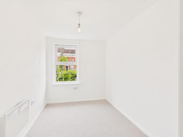2 bed Apartment for sale Image 7