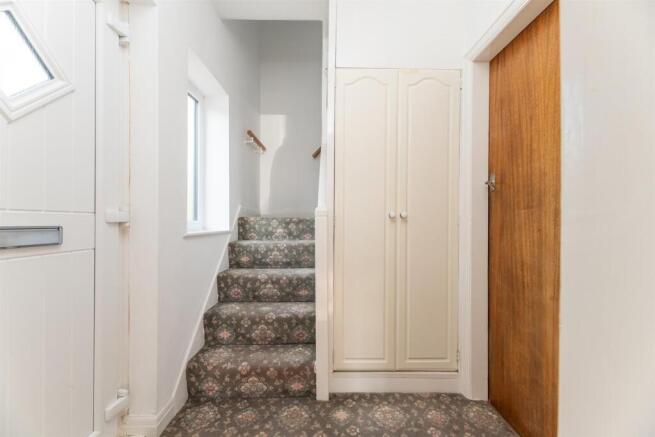 3 bed Semi-Detached for sale Image 6