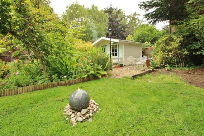 Garden/Home Office