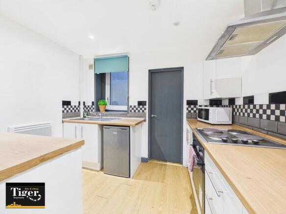 CAM03440G0-PR0522...