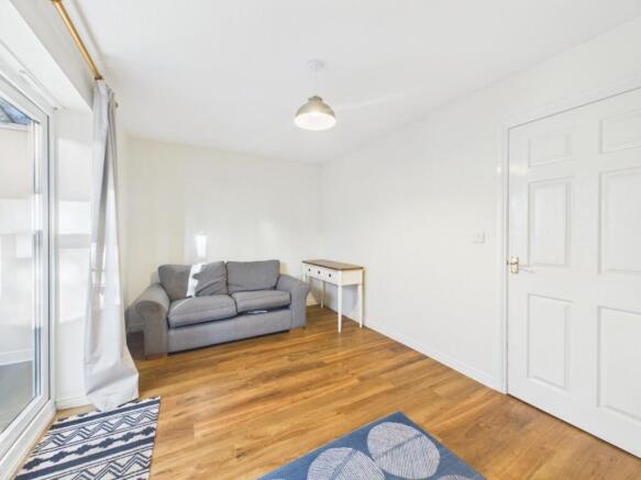 4 bed Town House for sale Image 6