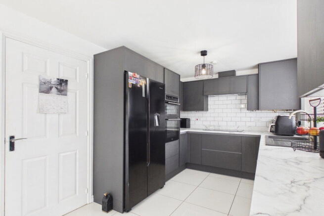 3 Ferrous Way, North Hykeham, Lincoln, LN6 9ZN photo 3