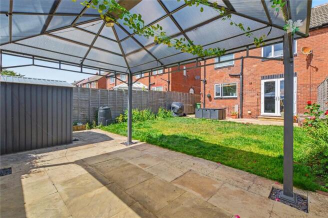3 bed Semi-Detached for sale Image 4