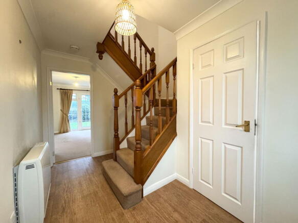 3 bed Terraced for sale Image 10