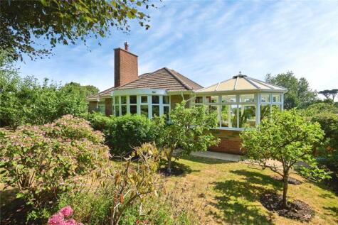 Colmar Way, Totland Bay, Isle of Wight, PO39