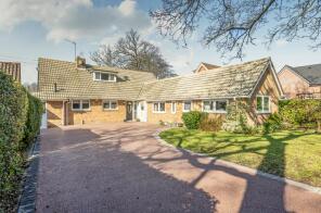 26, Oakwood Road, Chandler's Ford SO53 1LX