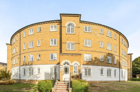 Gilbert Close, Greenwich, London, Woolwich, SE18