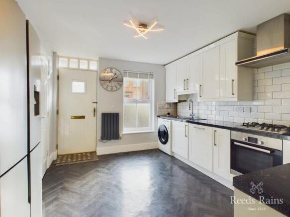 3 bed Terraced for sale Image 12