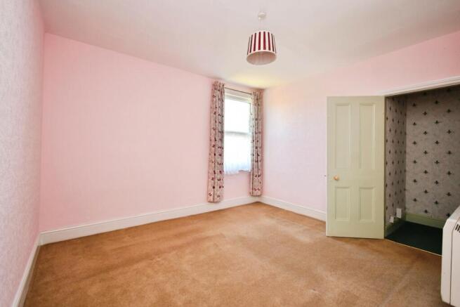 2 bed Terraced for sale Image 8
