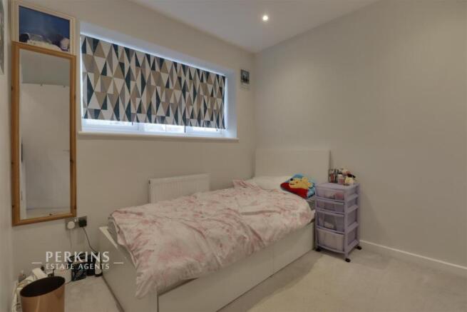 BED 3.jpg