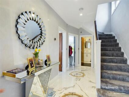 Fairfield Avenue, Edgware, Middlesex, HA8