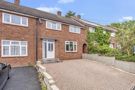 Wigton Road, Romford, RM3