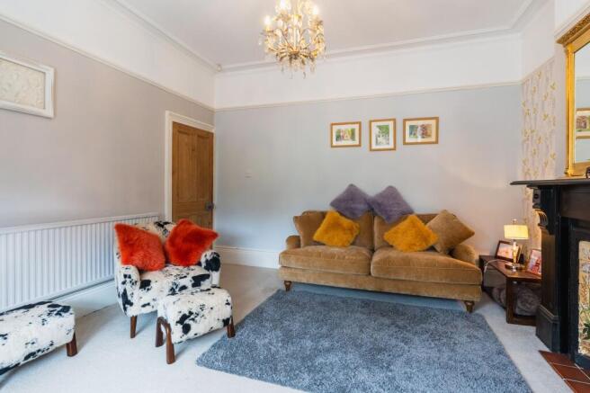 3 bed Semi-Detached for sale Image 7