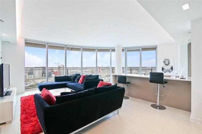 Kitchen/Living Area