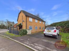 112, Longford Avenue, Northampton NN3 9HN