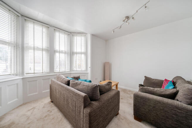 1388676-1-693c1e2...