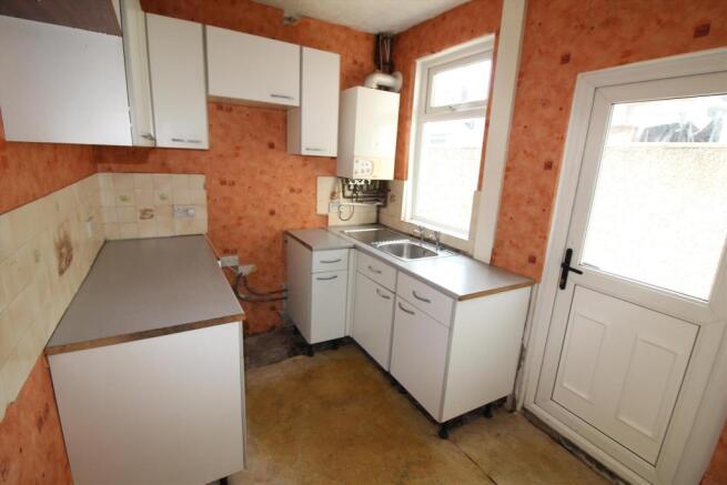 kitchen (2)