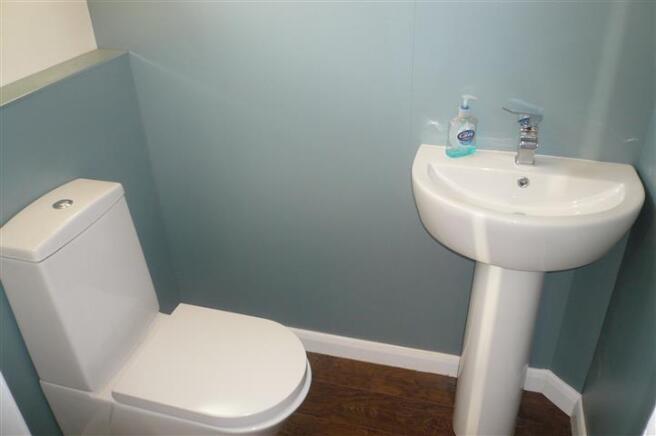 Cloakroom/wc
