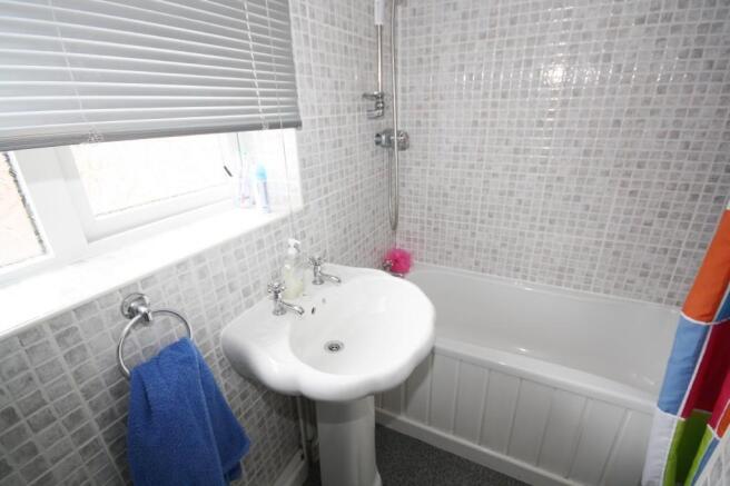 Modern Bathroom