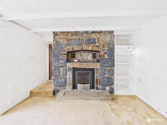 OPEN PLAN LOUNGE/DINER