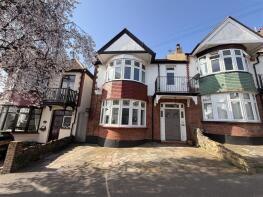 115, Beach Avenue, Leigh-on-sea SS9 1HD