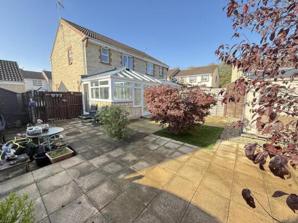 Chepstow Close, Chippenham photo 4