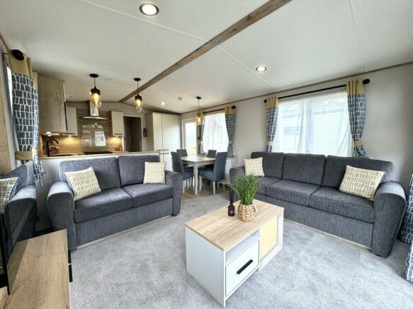 2 bed Not Specified for sale Image 4