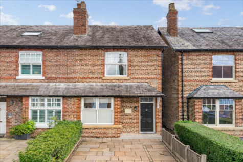 Heyes Lane, Alderley Edge, SK9