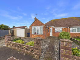 4, Rothesay Close, Castle, Worthing BN13 1PB