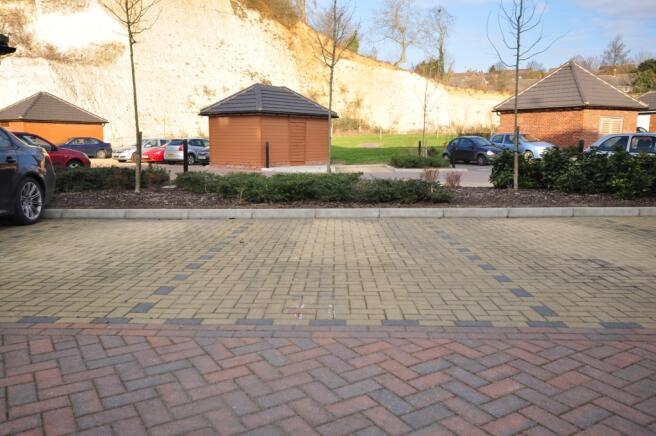 Driveway/Parking