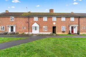 20, Bankside Drive, Thames Ditton KT7 0AQ