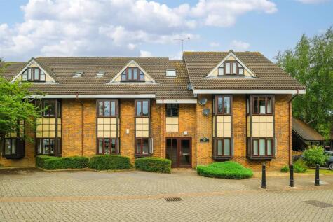 Chequers, Hills Road, Buckhurst Hill