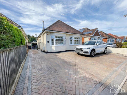 Western Avenue, Redhill, BH10 6