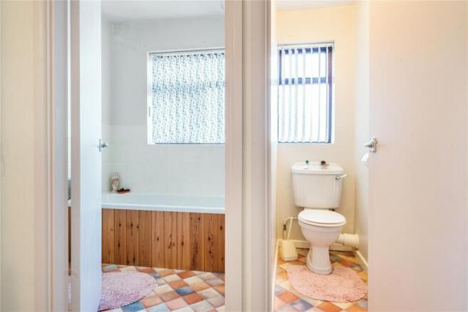 Bathroom & Wc