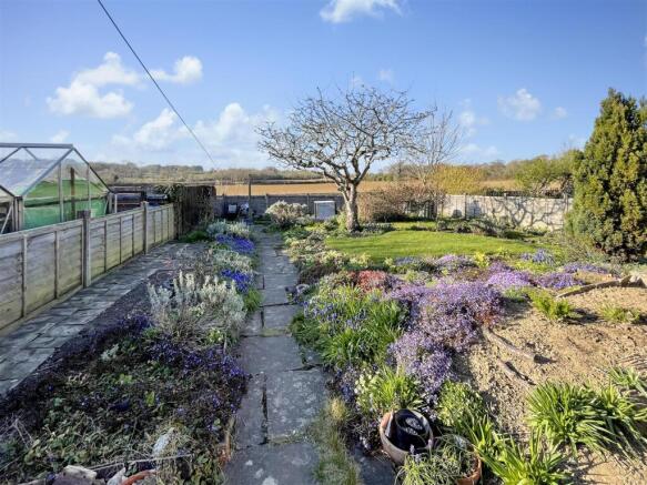 Rear garden.JPG