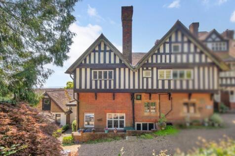 Kent Hatch Road, Crockham Hill, Edenbridge, Kent, TN8