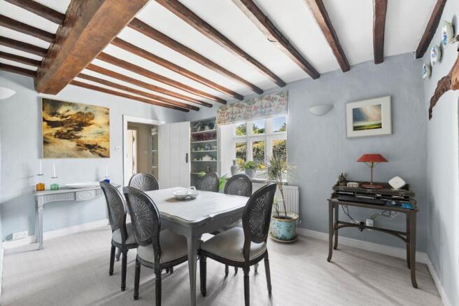 3 bed House for sale Image 8
