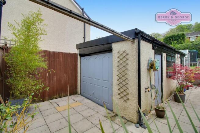 DETACHED GARAGE