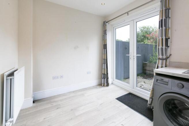 2 bed Terraced for sale Image 6