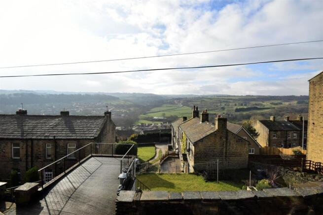 11 13 Cross Hill, Greetland, HX4 8JU view.JPG