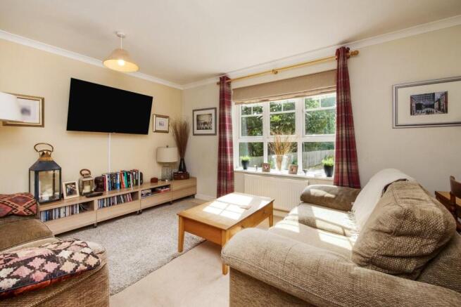 2 bed Apartment for sale Image 4