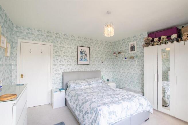 bedroom.one-1.jpg