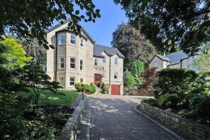 12, Welburn, Graham Road, Sheffield S10 3GS