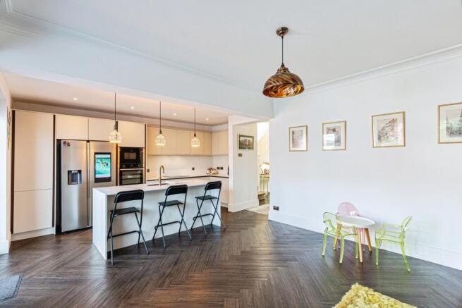 pbox-IMG.jpg