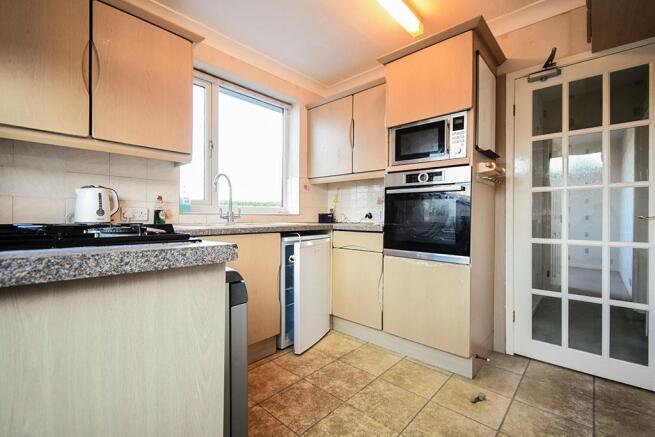 kitchen-2.jpg