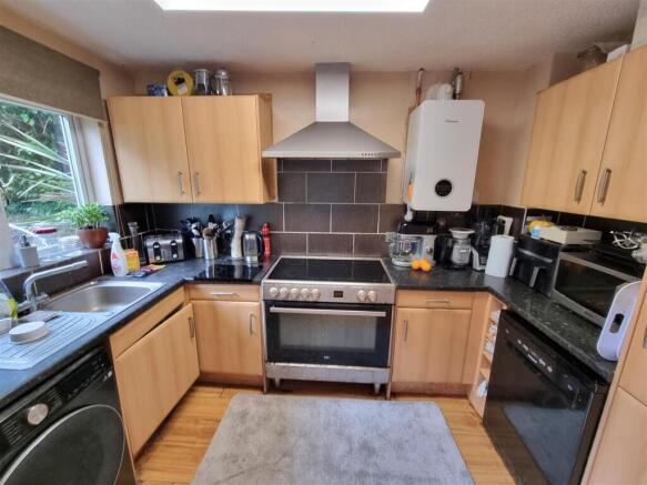 Kitchen.jpg