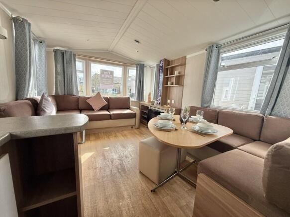 3 bed Caravan for sale Image 6